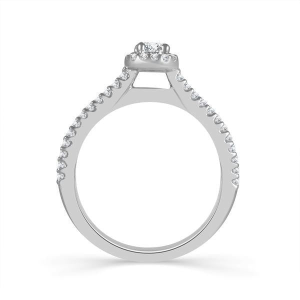14 Karat Halo Engagement Ring Size 7 With One 0.25Ct Princess Diamond And 0.25Tw Round Diamonds