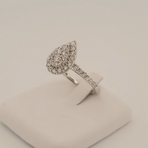 14 Karat Halo Engagement Ring Size 7 With 0.82Tw Round Diamonds