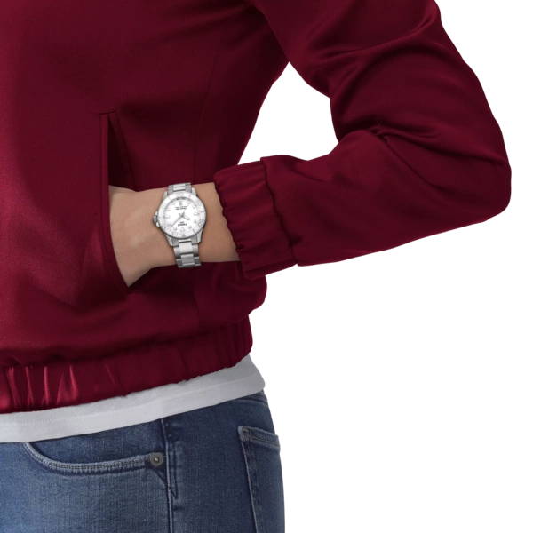 Tissot 
Seastar Quartz White Dial Men's Watch