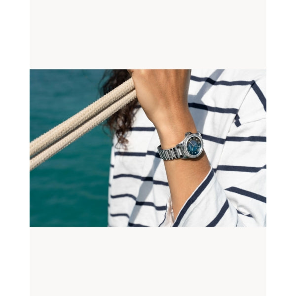 BULOVA LADIES MARINE STAR SERIES L S. STEEL WATCH