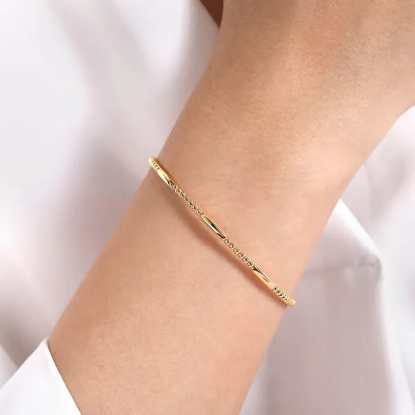 Yellow 14 Karat Bujukan Open Bangle Bracelet