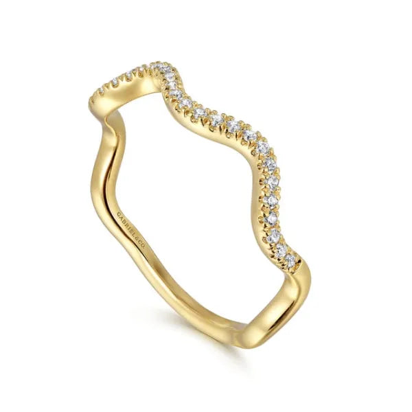 14K Yellow Gold Diamond Wave Stackable Ladies Ring - Size 6.5
Serial # S2042782