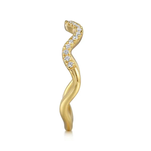 14K Yellow Gold Diamond Wave Stackable Ladies Ring - Size 6.5
Serial # S2042782