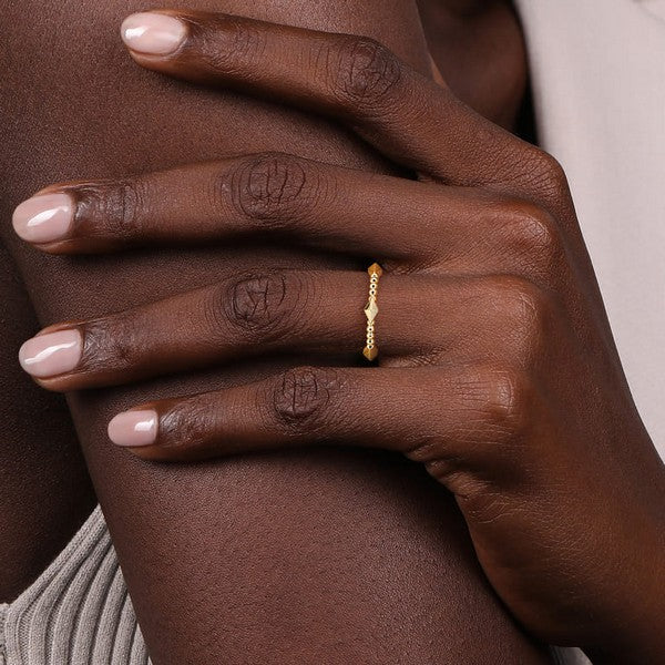 14K Yellow Plain Gold Bujukan Pyramid Classic Ladies Ring