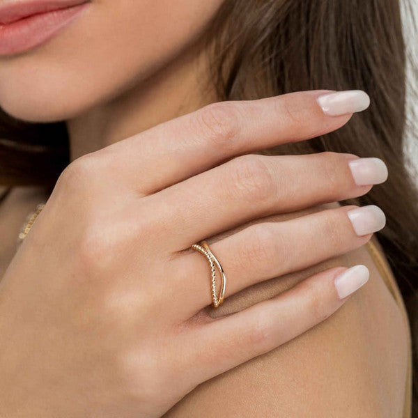14K Yellow Gold Bujukan Wave Stackable Ring