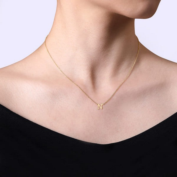 14K Yellow Gold N Initial Necklace Serial #S2216894
Size 17.5